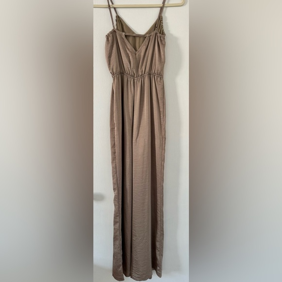 Bronze jumpsuit from BCBG - Picture 2 of 3